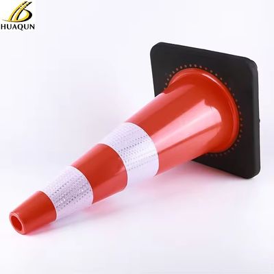 comprar Conejos de tráfico de 700 mm con base negra de 28 