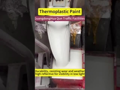 Pintura termoplástica para marcas de carreteras con revestimiento brillante y reflectante